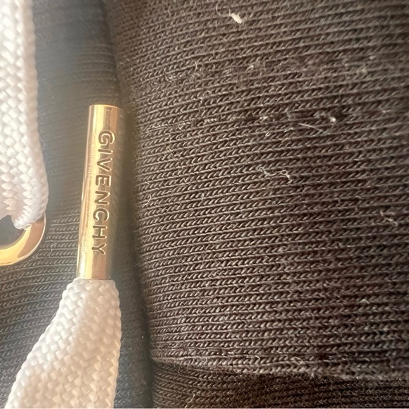 Givenchy sweat pants for kids. - Picture 6 of 7